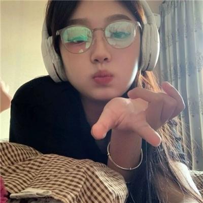 禁Z的爱：善良的小Y子